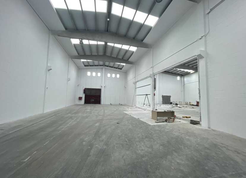 Nave industrial en alquiler en Montcada i Reixac