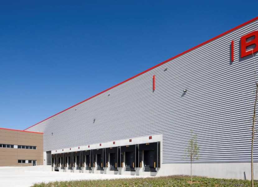 Nave logística en alquiler en Martorelles