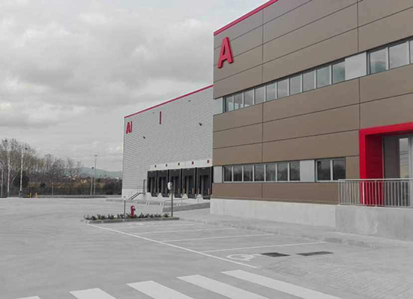 Nave logística en alquiler en Martorelles