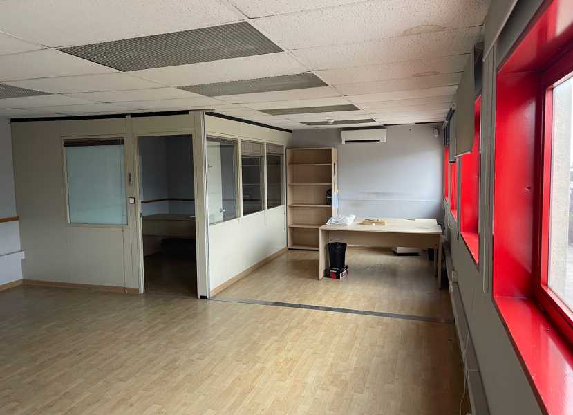 Nave industrial en venta en Parets del Vallés