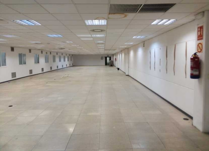 Nave industrial en alquiler en Gavà