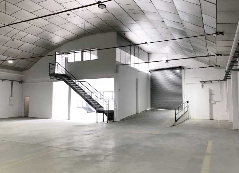 Nave industrial en alquiler en Viladecans