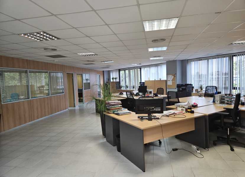 Nave industrial en alquiler en L'Hospitalet de Llobregat
