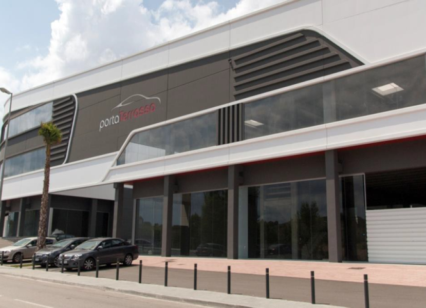Nave industrial y comercial en venta y alquiler en Terrassa