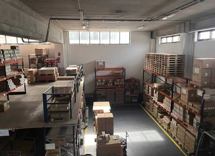 Nave industrial en alquiler en L'Hospitalet de Llobregat