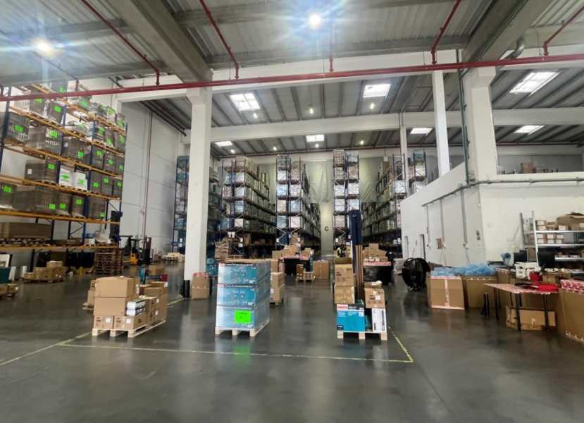 Nave logística en alquiler en Gavà