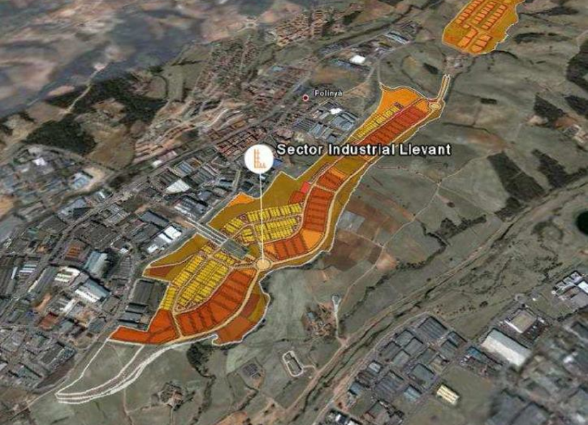 Solar industrial en venta en Polinyà
