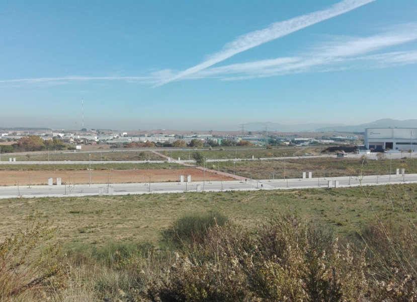 Solar industrial en venta en Polinyà
