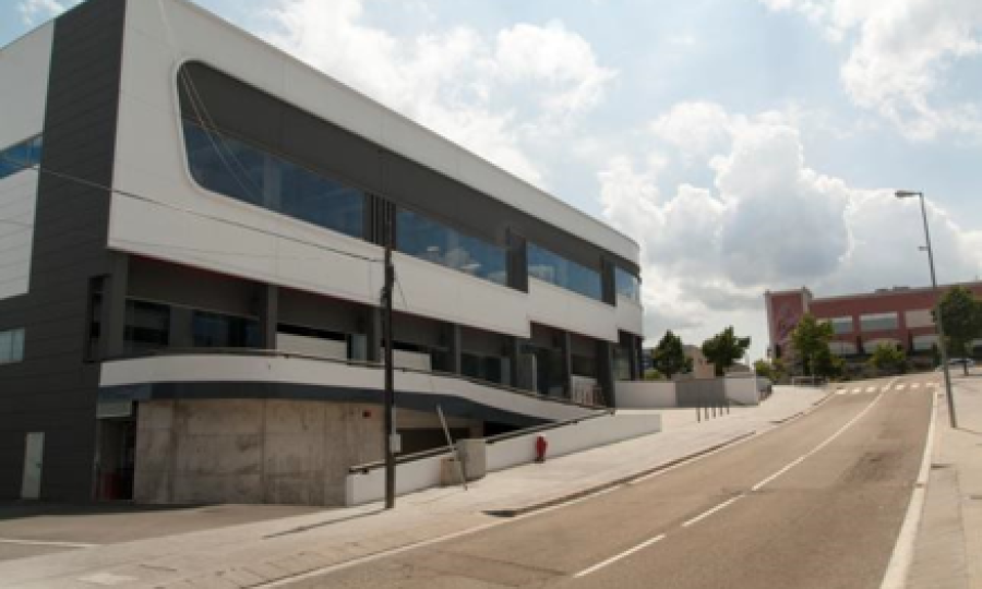 Nave industrial y comercial en alquiler en Terrassa