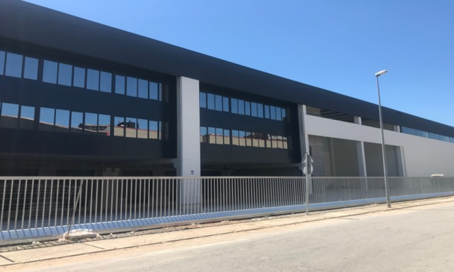 Nave industrial/logística en alquiler en La Llagosta